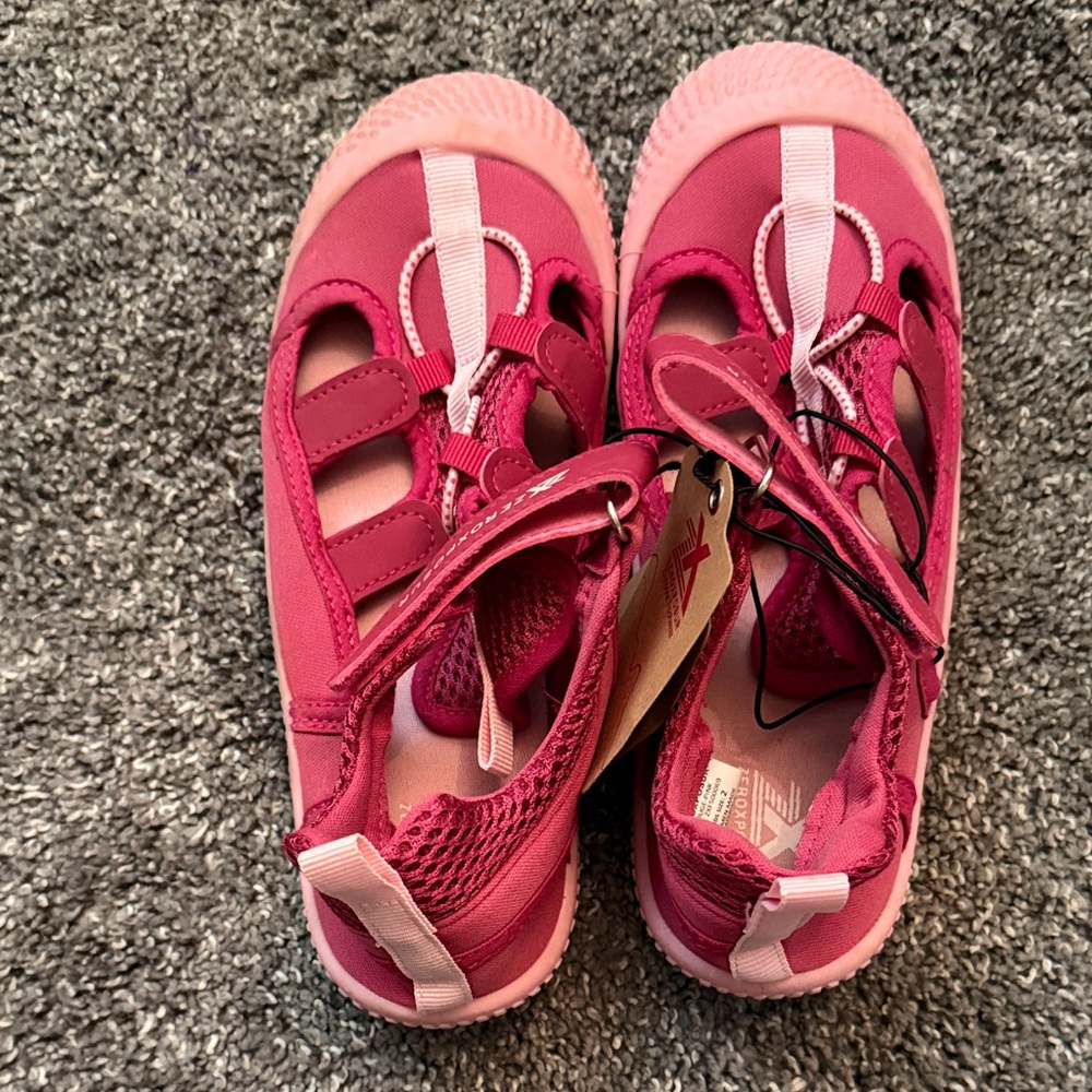 ZeroXposur Kids' Pink Water Shoes